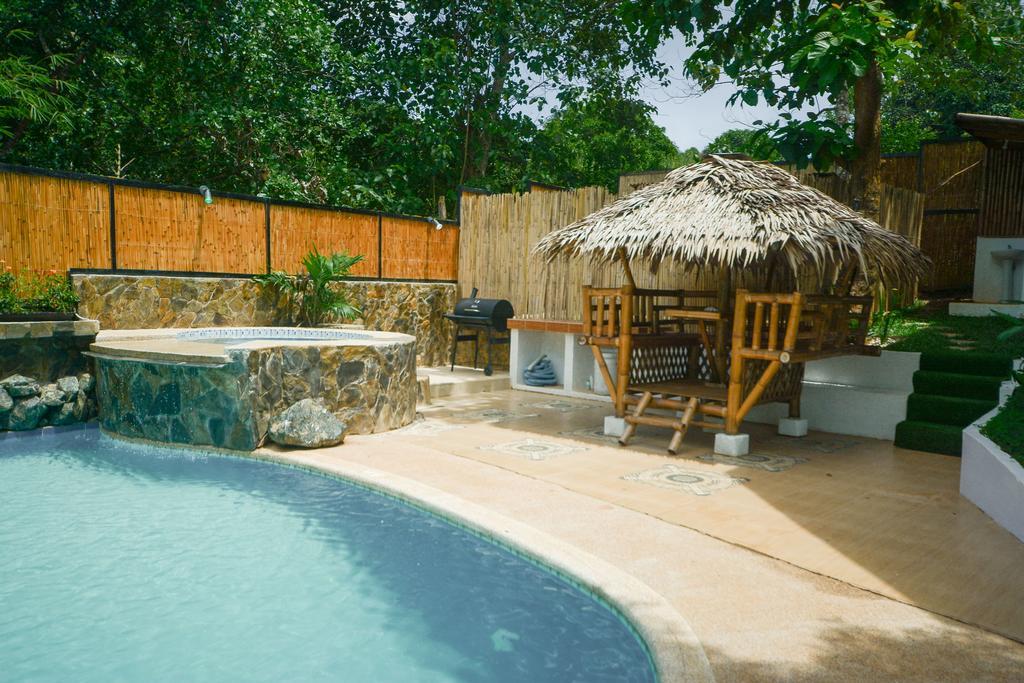Hilltop Pool And Villa Puerto Princesa Zewnętrze zdjęcie