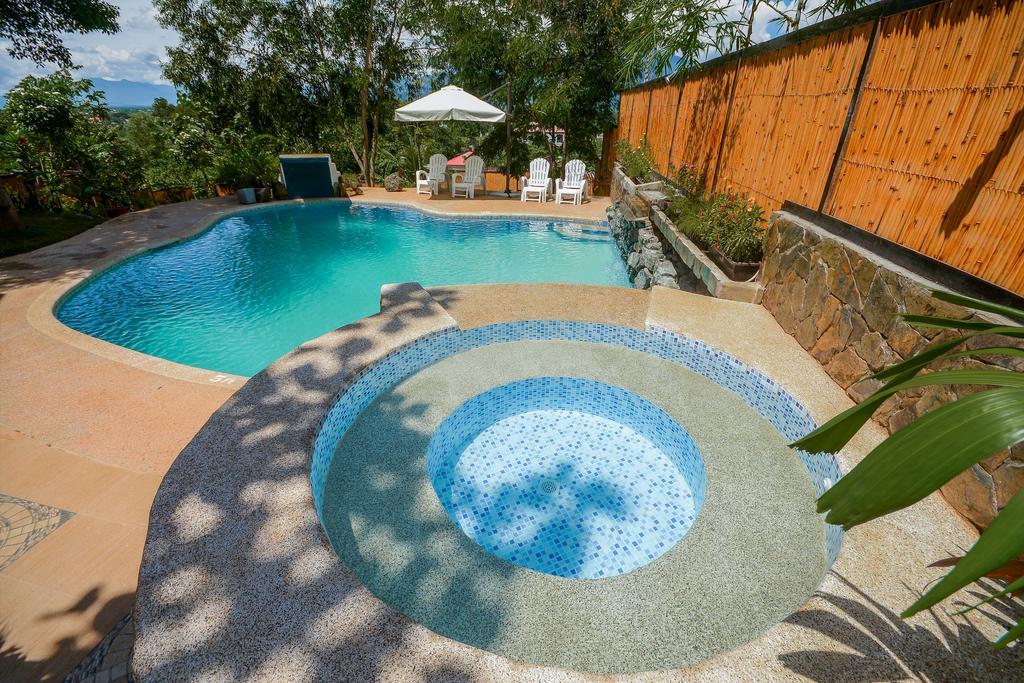 Hilltop Pool And Villa Puerto Princesa Zewnętrze zdjęcie